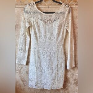 ASTR Women’s Ivory Long Sleeve Mini Dress Lace Detail Size Medium